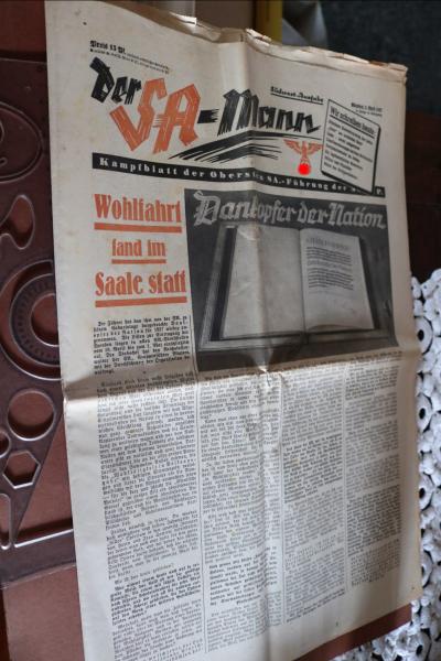 Zeitung -  Der SA-Mann  3. April  1937